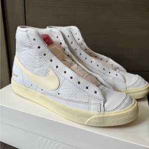 Nike Blazer Mid '77 Popcorn
